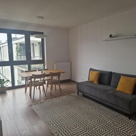 Chopin Airport Apartments Warsawa Bagian luar foto
