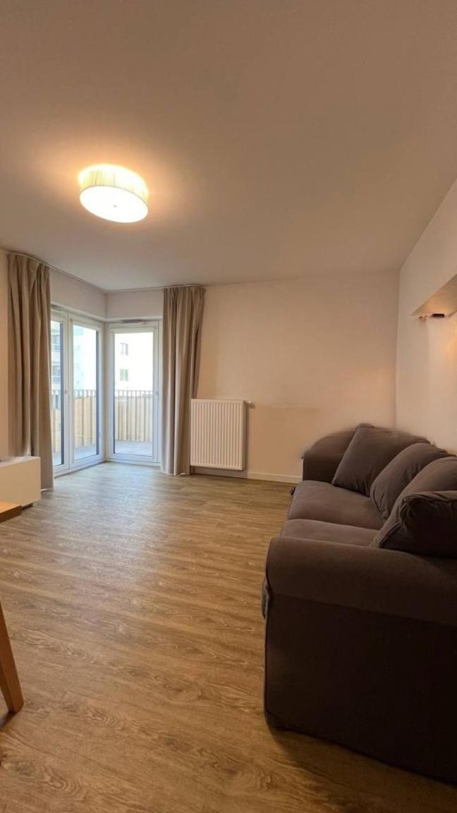 Chopin Airport Apartments Warsawa Bagian luar foto